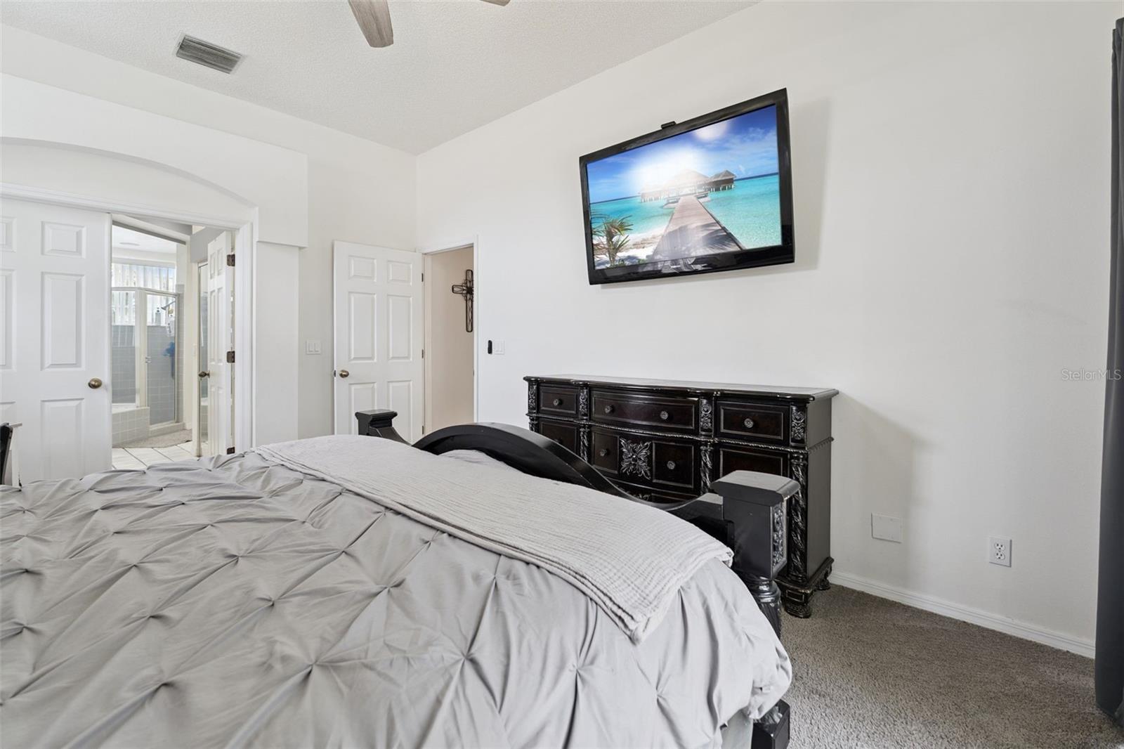 SEVEN HILLS - Residential