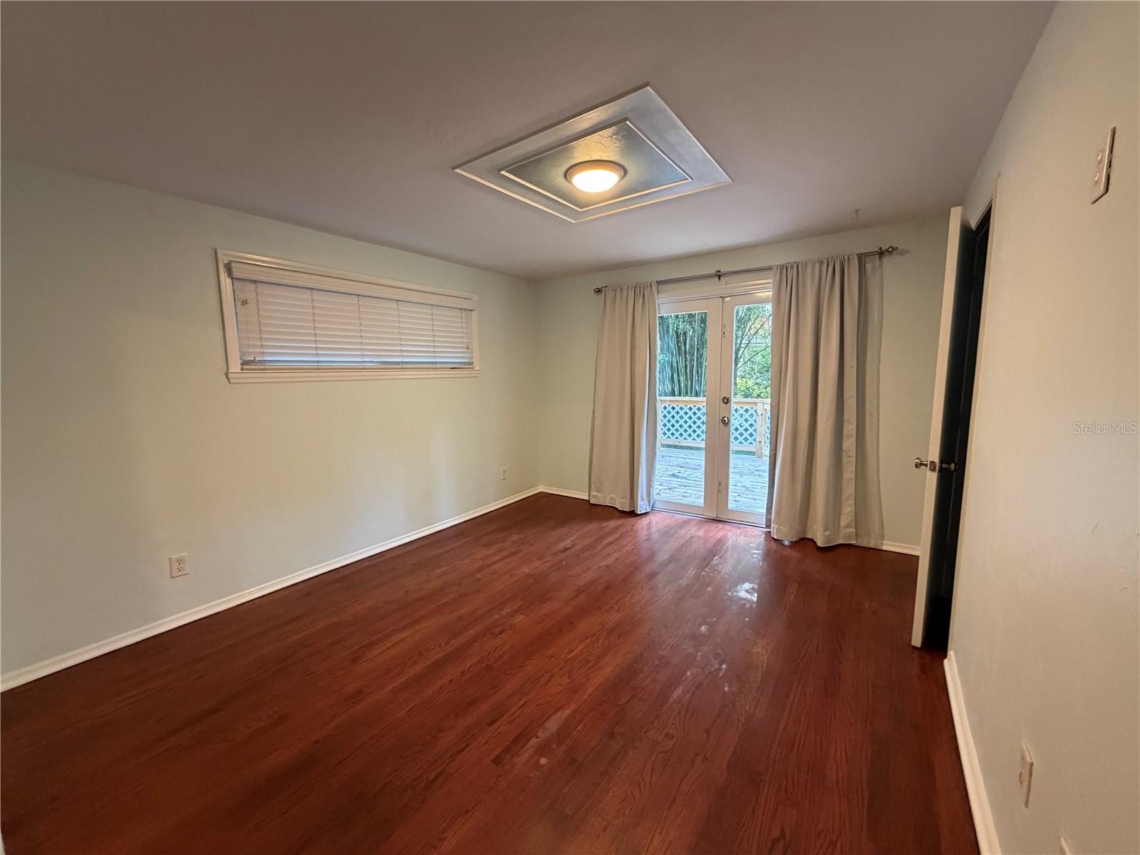 GOLF VIEW ESTATES - Residential Lease