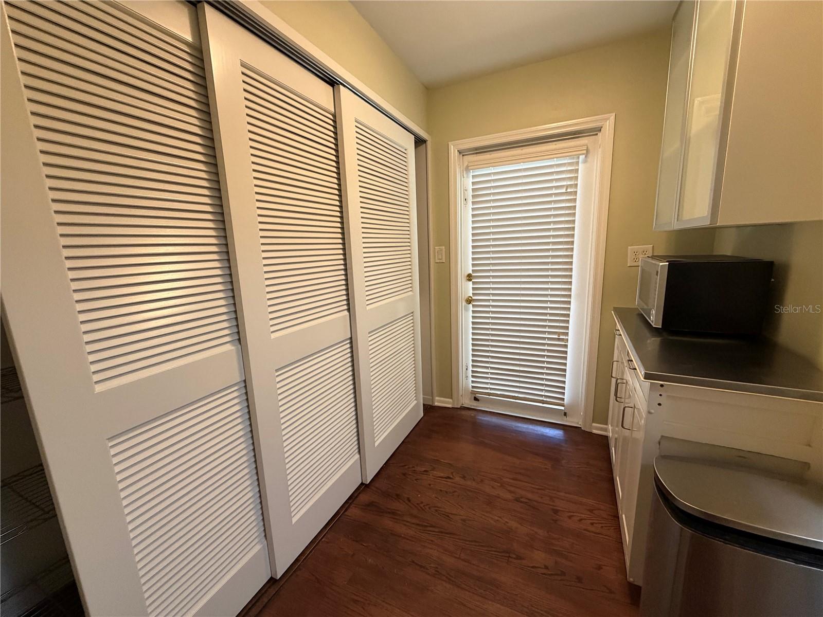 GOLF VIEW ESTATES - Residential Lease