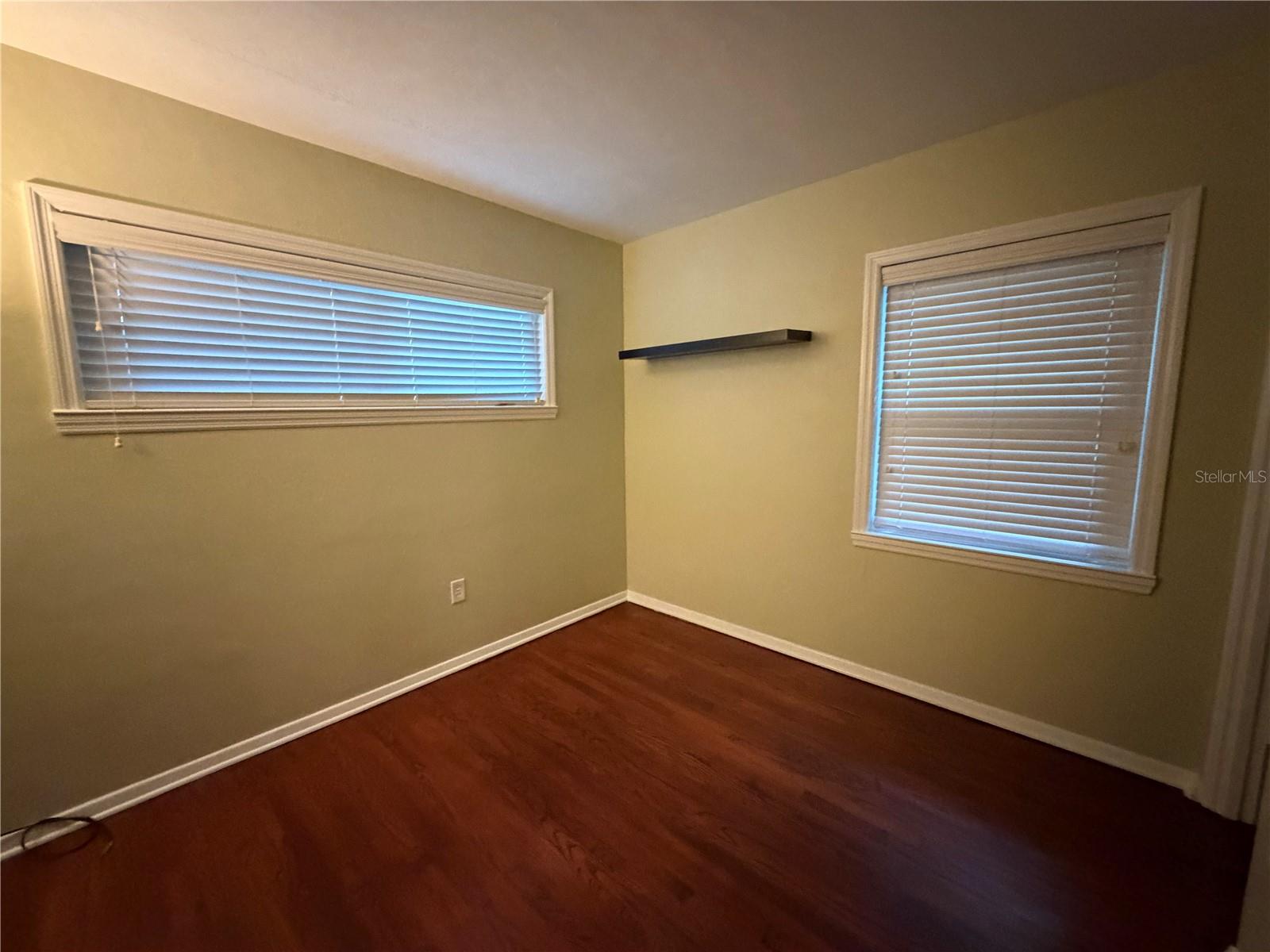 GOLF VIEW ESTATES - Residential Lease