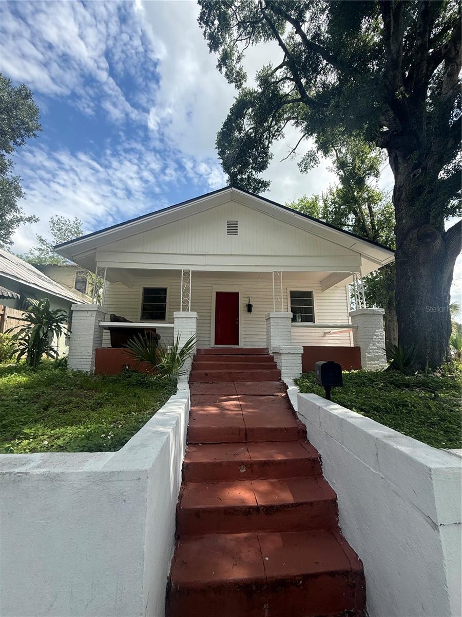 Welcome to this beautifully maintained home in the heart of Tampa’s vibrant Ybor City. Just minutes from Downtown Tampa, the exciting Gasworks District, and the lively Water Street waterfront, this residence offers the perfect blend of historic charm and contemporary convenience.
Step inside and enjoy peace of mind knowing this home features a brand new roof and a brand new electrical system — major updates that provide long-term reliability and modern safety standards. Whether you're looking for an owner-occupied gem or a fantastic investment property in one of Tampa’s most sought-after neighborhoods, this home delivers.
Prime Ybor City Location:
Quick ride to world-class dining, entertainment, and shopping
Minutes to Downtown Tampa’s business district, Amalie Arena, and the Riverwalk
Easy access to Gasworks, Water Street, and all the excitement of Tampa’s urban core
Surrounded by Ybor’s rich history, brick streets, and energetic nightlife
Ybor City living means experiencing Tampa at its best — historic architecture, cultural flair, and endless energy, all while being centrally located for work, play, and everything in between.
This is more than just a house — it’s your gateway to the Tampa lifestyle you’ve been looking for. Don’t miss your opportunity to own in one of the city’s most dynamic and appreciating neighborhoods.
Schedule your private showing today and make this Ybor City home yours!
