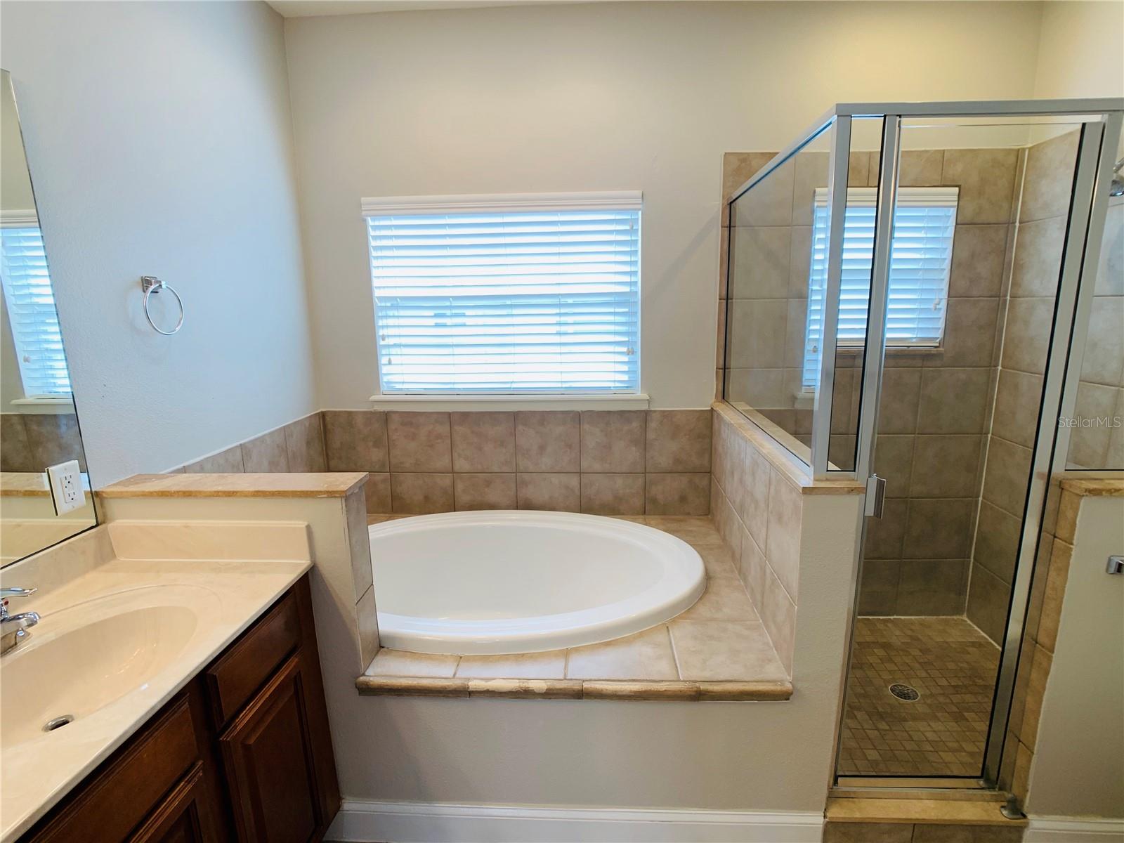 MINNESOTA CONDO - Residential Lease