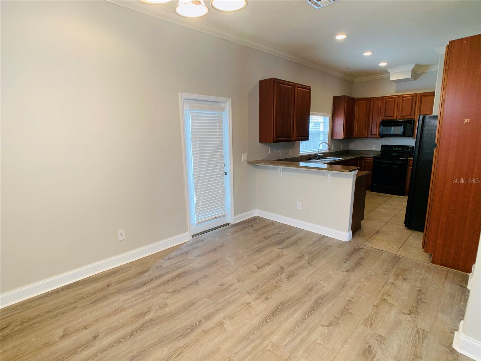 MINNESOTA CONDO - Residential Lease