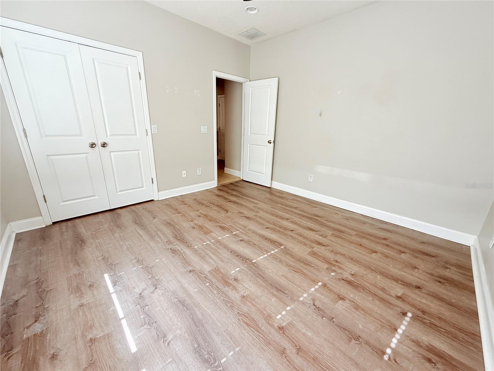 MINNESOTA CONDO - Residential Lease