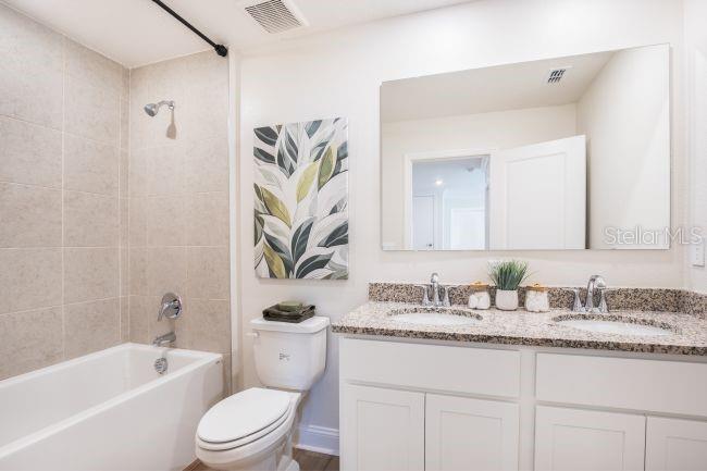 OAKHAVEN WALK - Residential