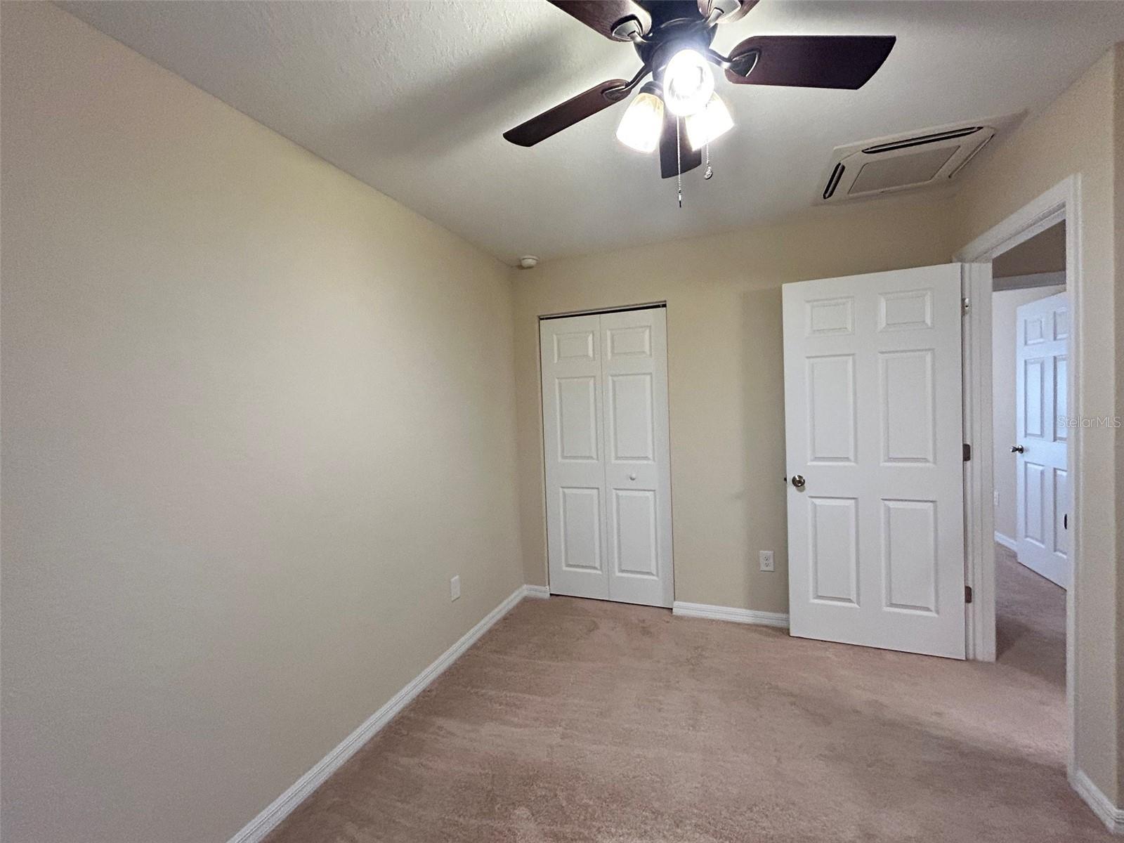 MARION OAKS UN 04 - Residential