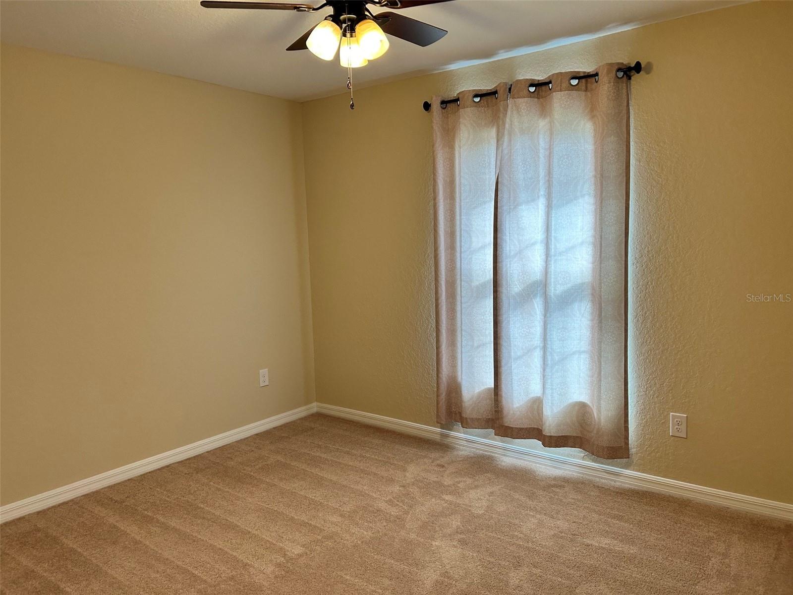 MARION OAKS UN 04 - Residential