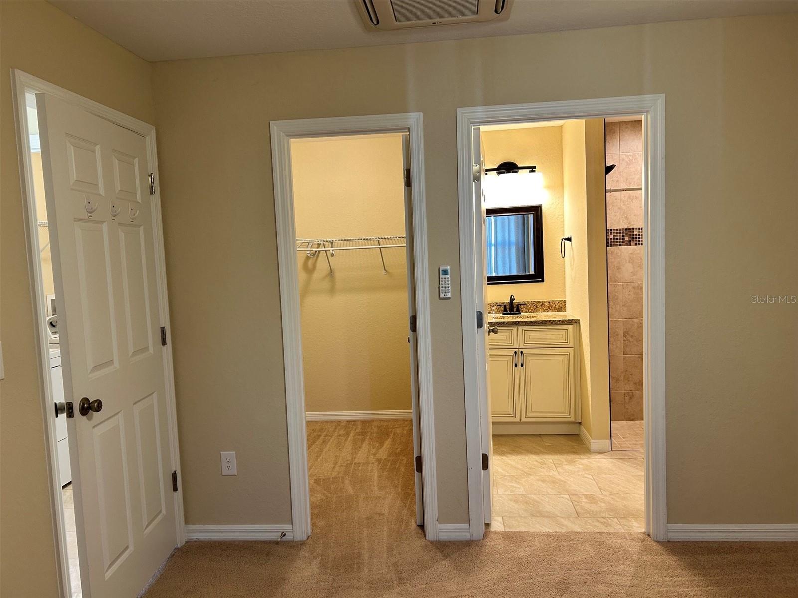 MARION OAKS UN 04 - Residential
