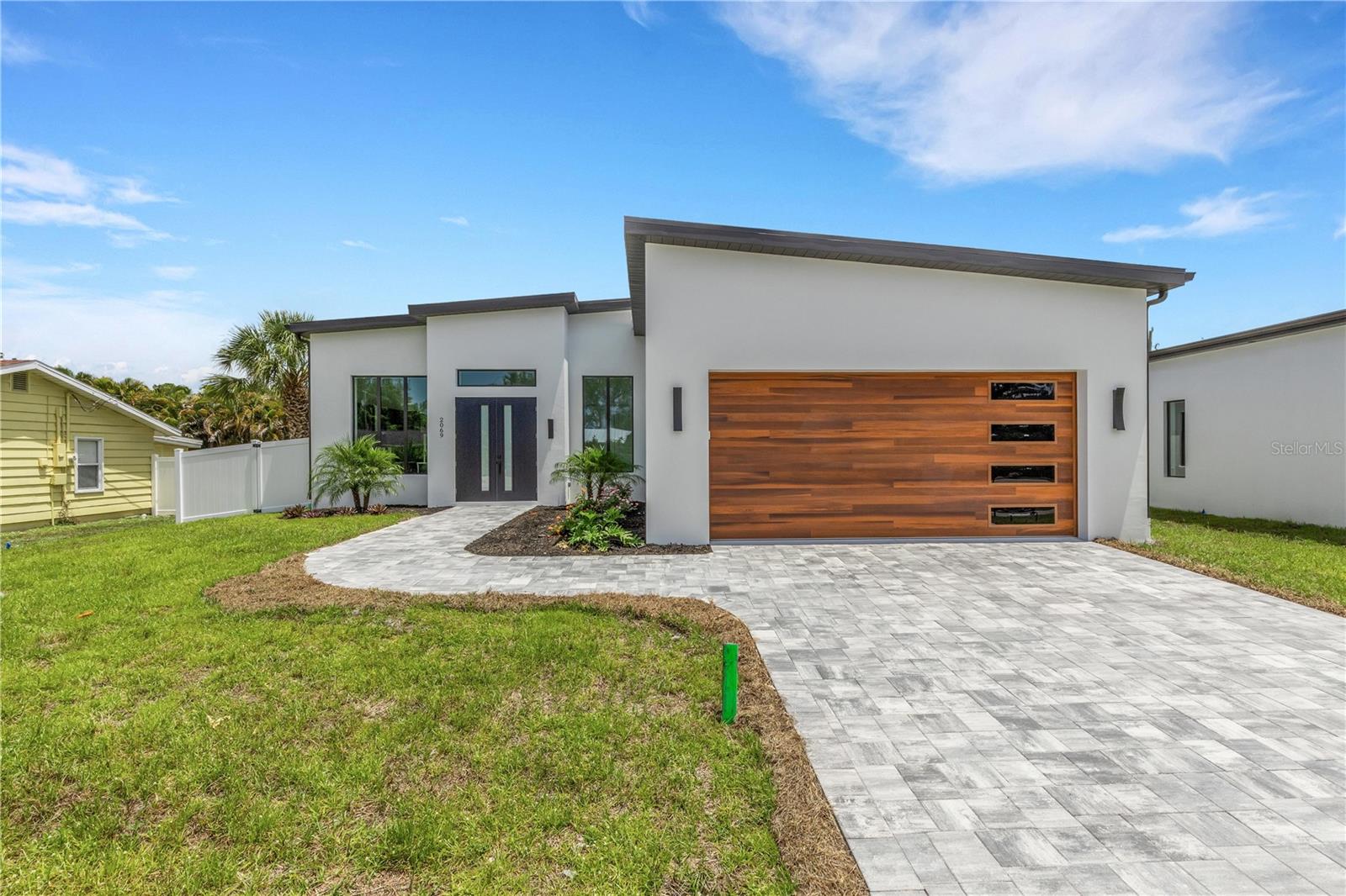 GROVE LAWN REP - Residential