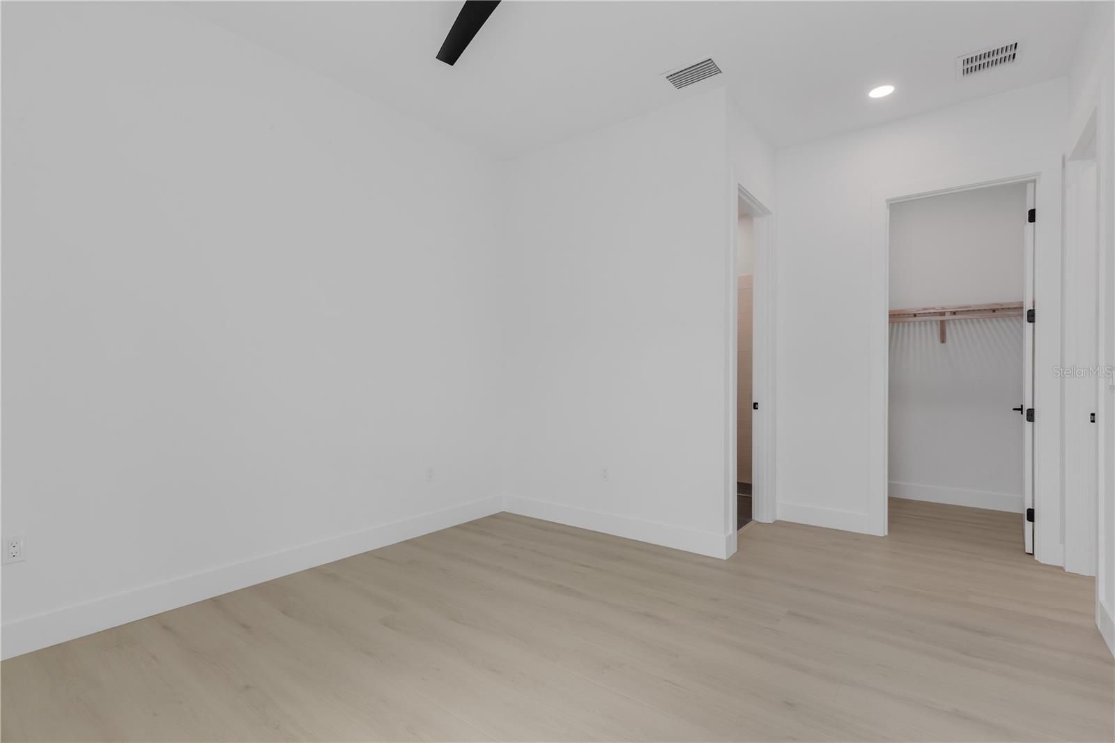 GROVE LAWN REP - Residential