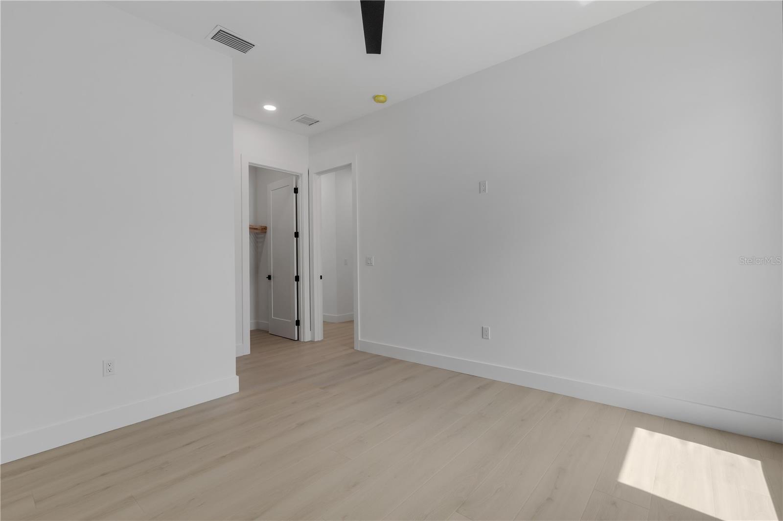 GROVE LAWN REP - Residential