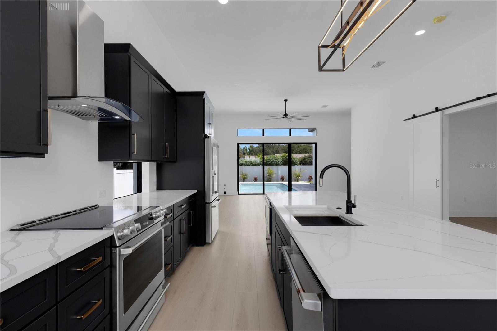 GROVE LAWN REP - Residential