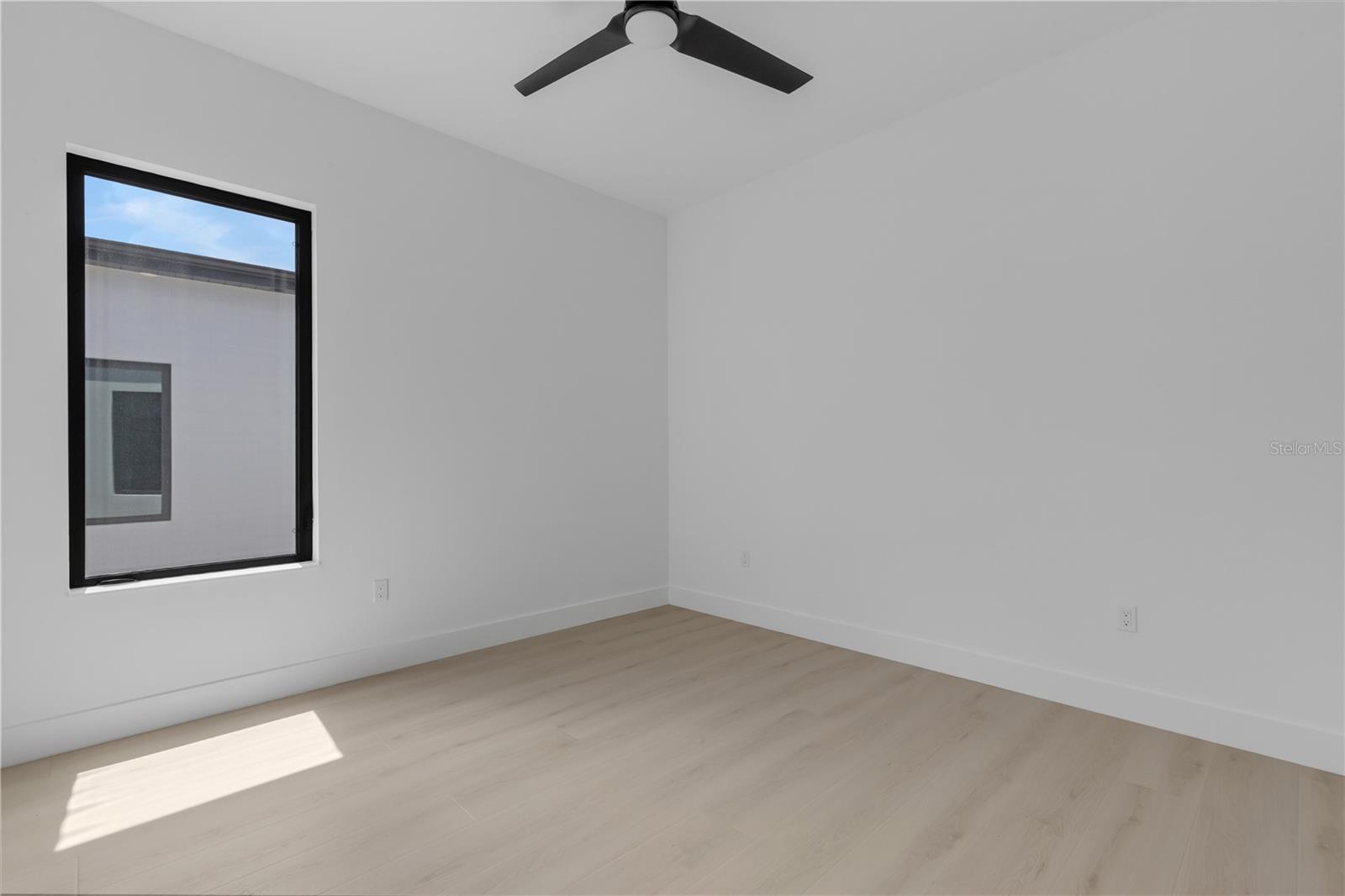 GROVE LAWN REP - Residential