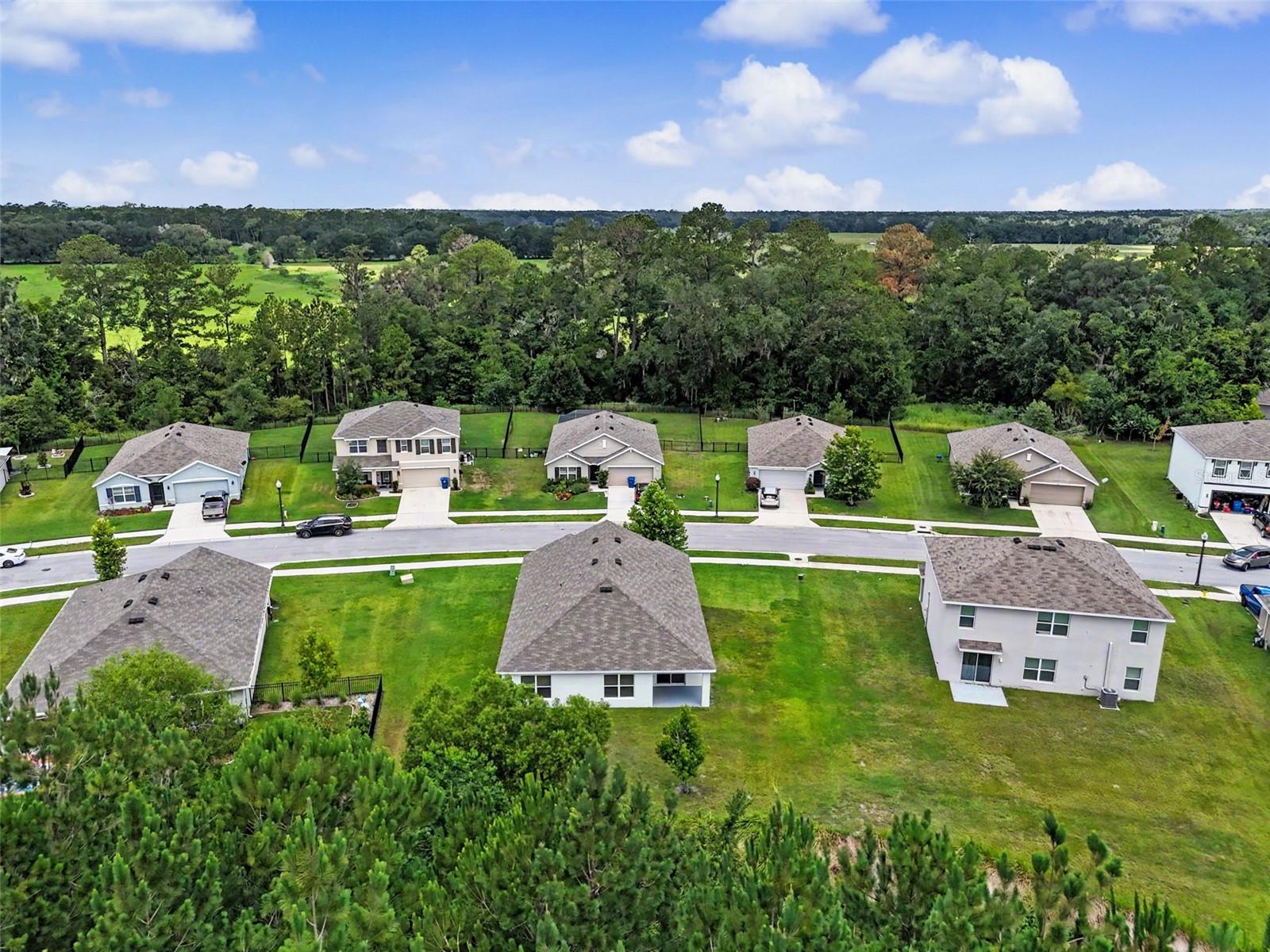 HERNANDO OAKS PH 3 - Residential
