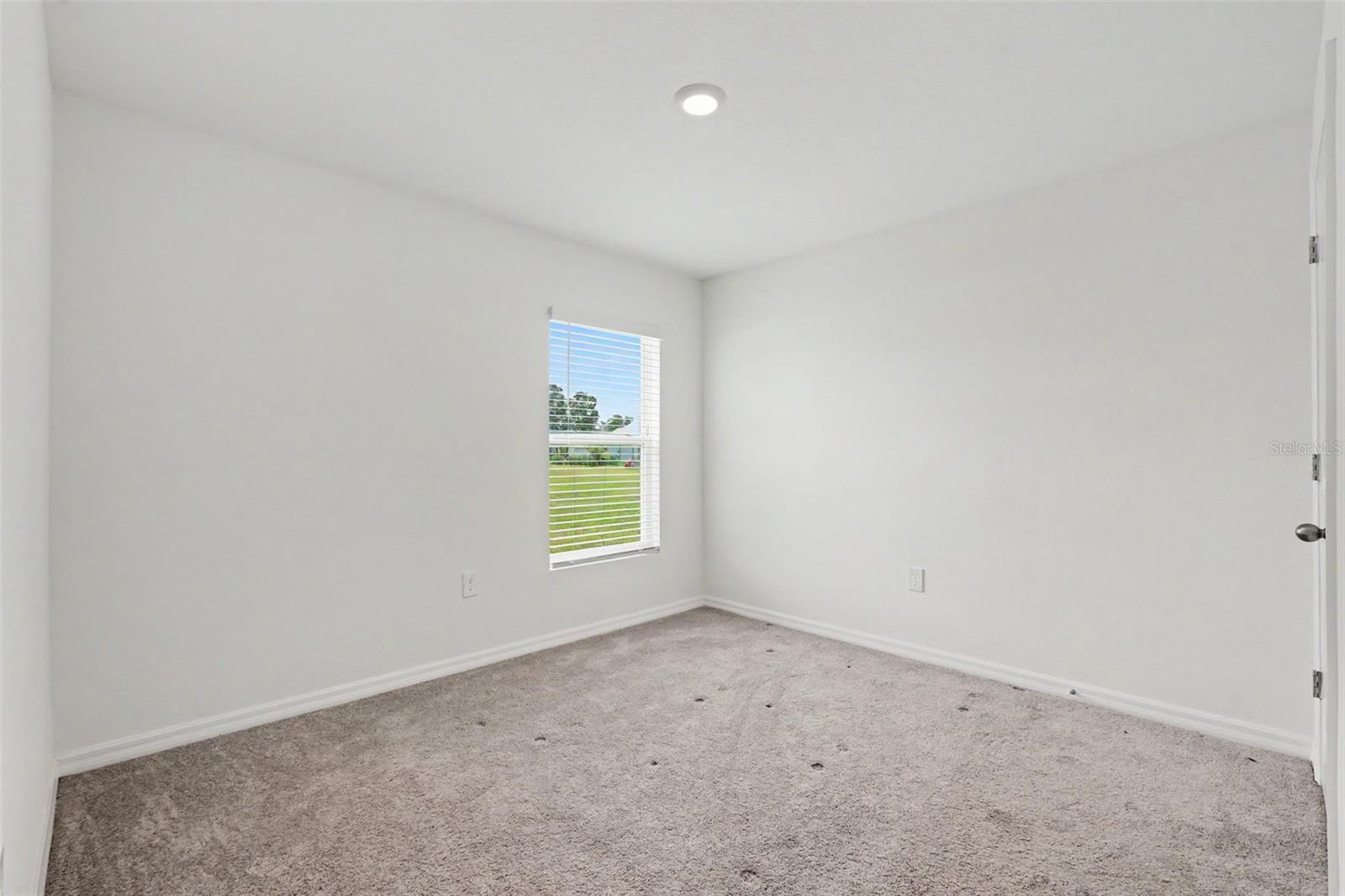 HERNANDO OAKS PH 3 - Residential