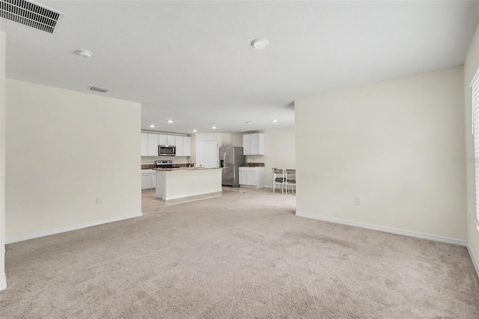 HERNANDO OAKS PH 3 - Residential