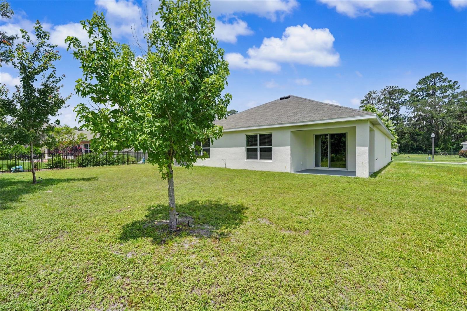 HERNANDO OAKS PH 3 - Residential