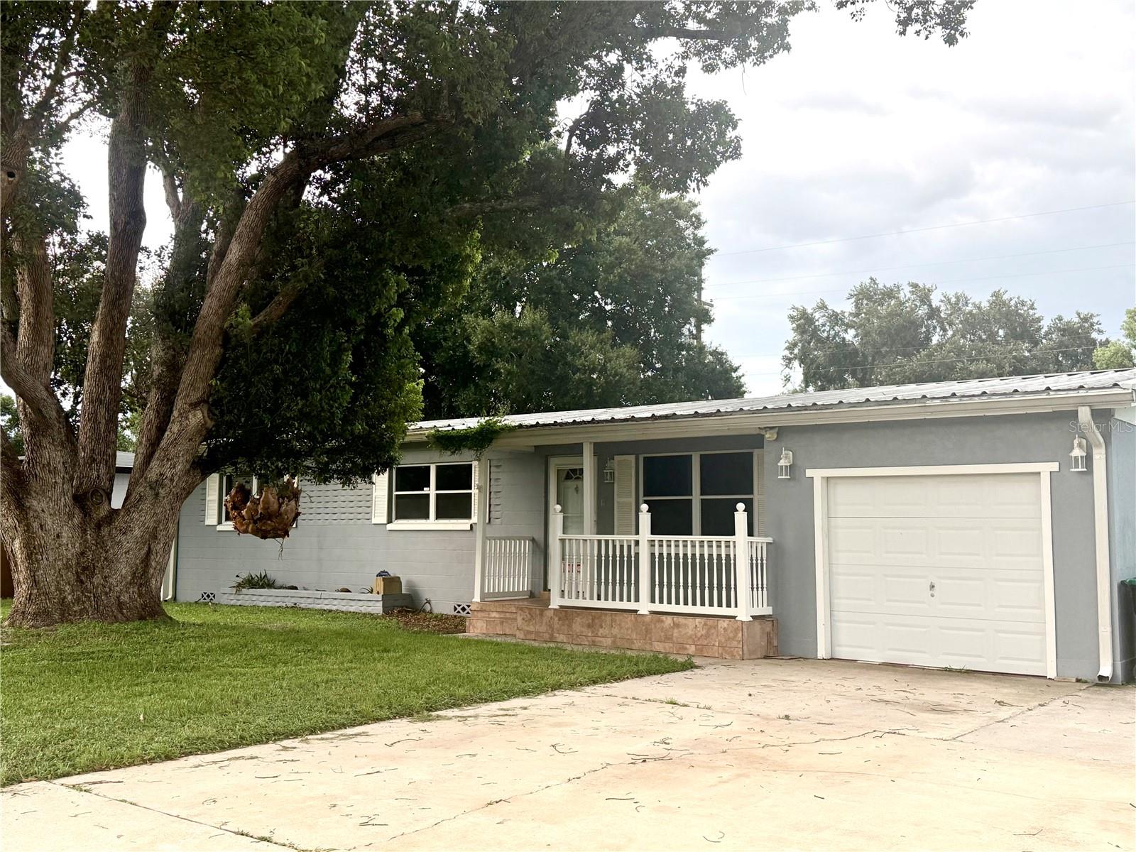 SHADY ACRES - Residential