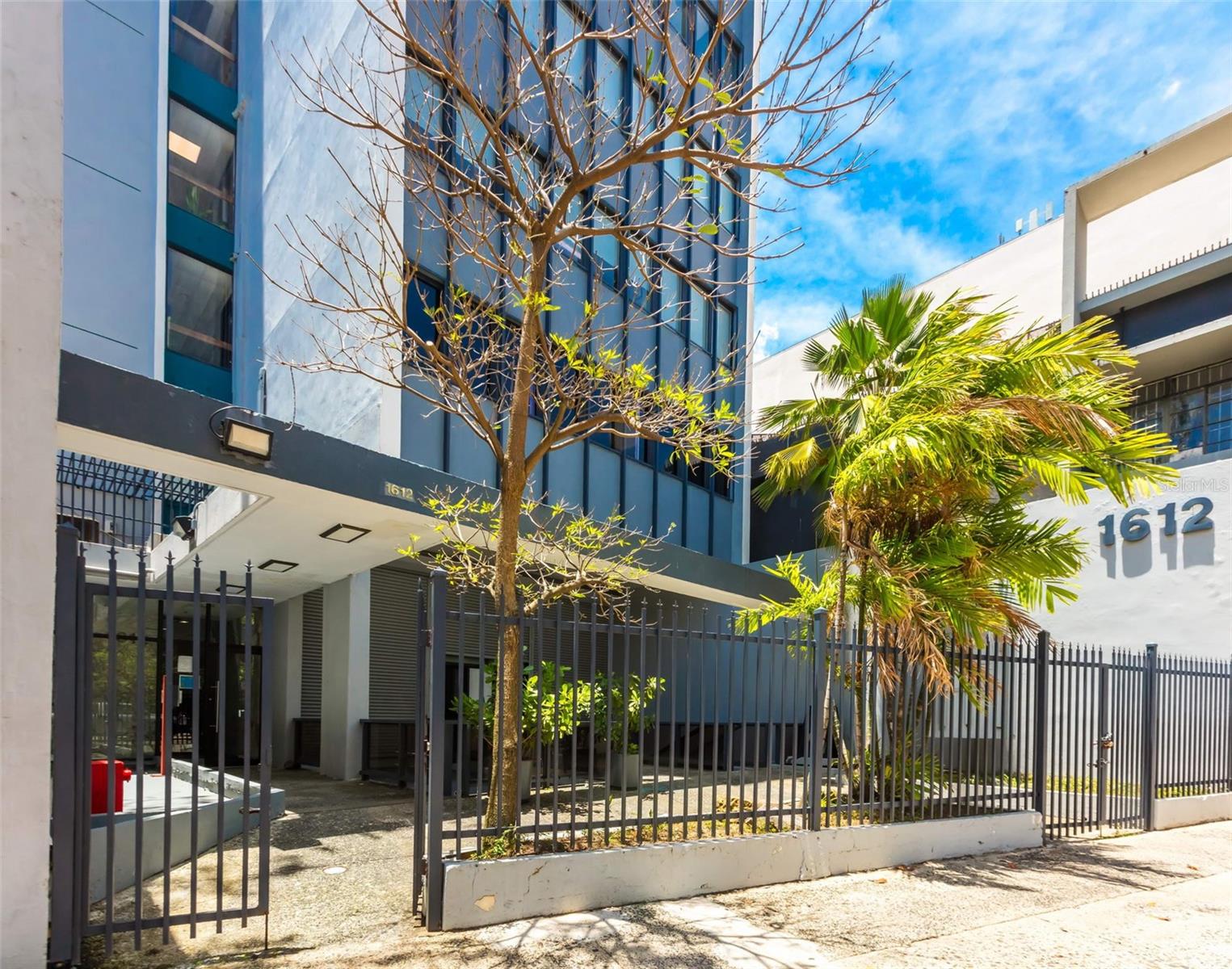 SANTURCE - Commercial Sale