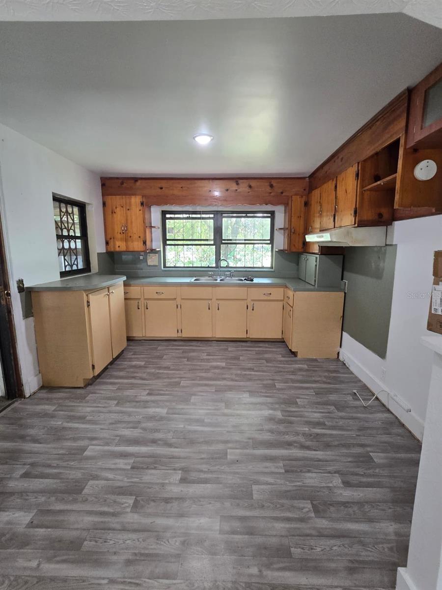 INWOOD - Residential