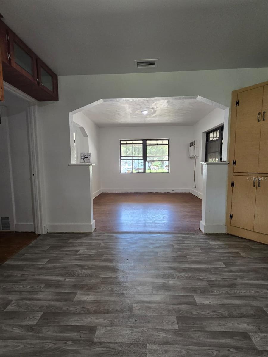 INWOOD - Residential