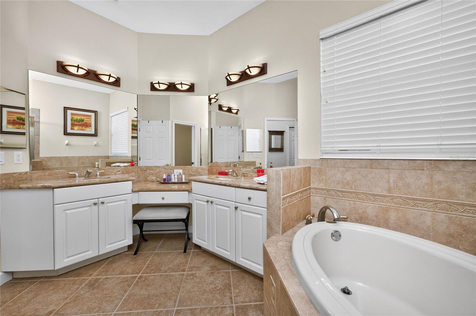 VENETIAN GOLF & RIVER CLUB PH 2F - Residential