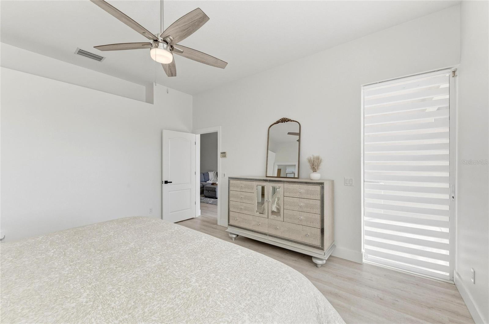 STONEYBROOK GOLF & COUNTRY CLUB - Residential