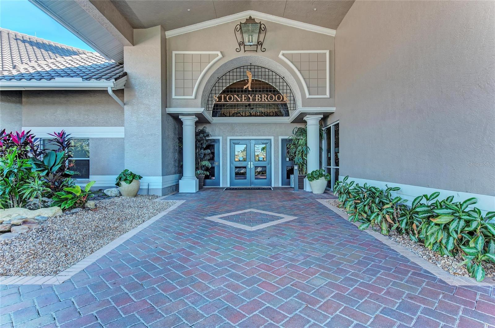 STONEYBROOK GOLF & COUNTRY CLUB - Residential