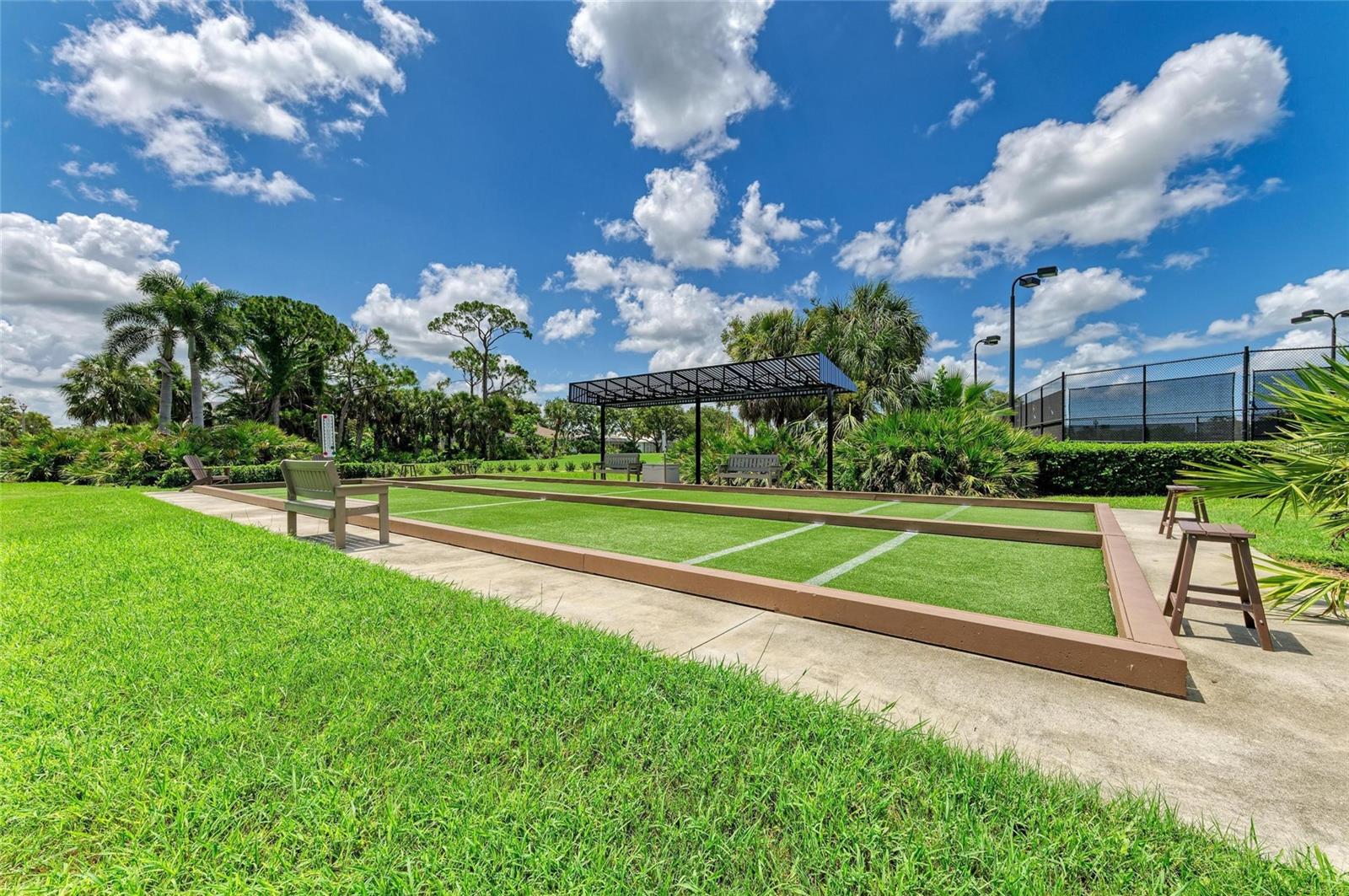 STONEYBROOK GOLF & COUNTRY CLUB - Residential