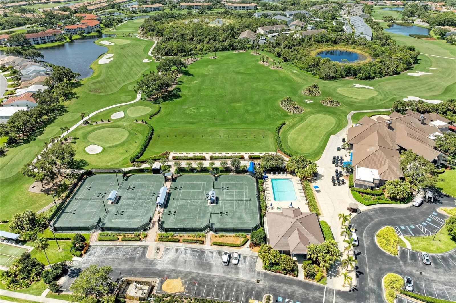 STONEYBROOK GOLF & COUNTRY CLUB - Residential