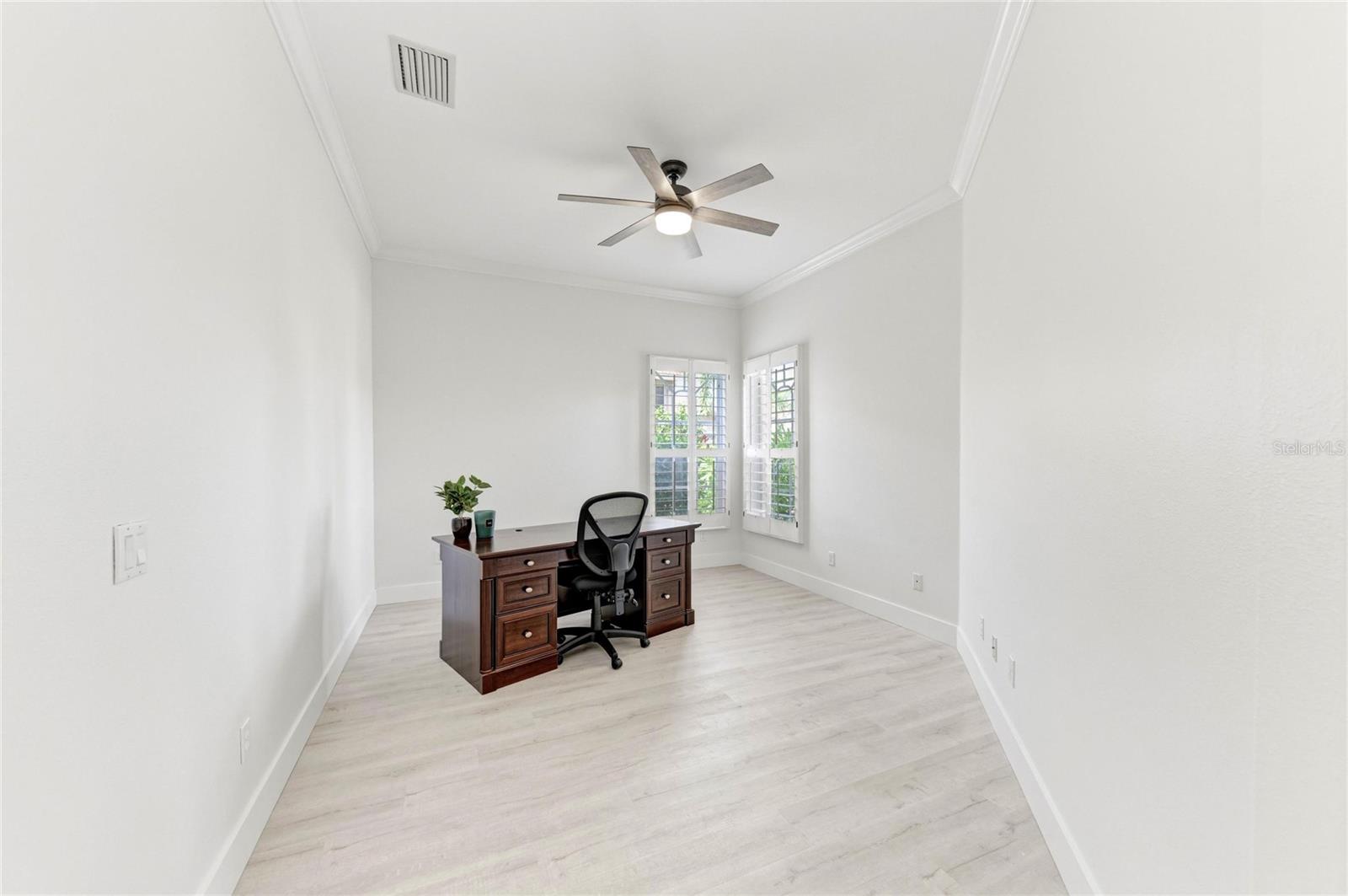 STONEYBROOK GOLF & COUNTRY CLUB - Residential