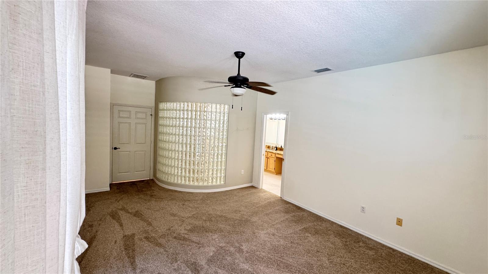 CRESCENT OAKS COUNTRY CLUB PH 1 - Residential