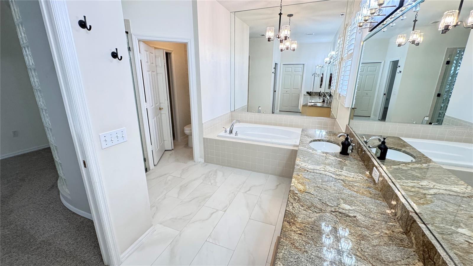 CRESCENT OAKS COUNTRY CLUB PH 1 - Residential