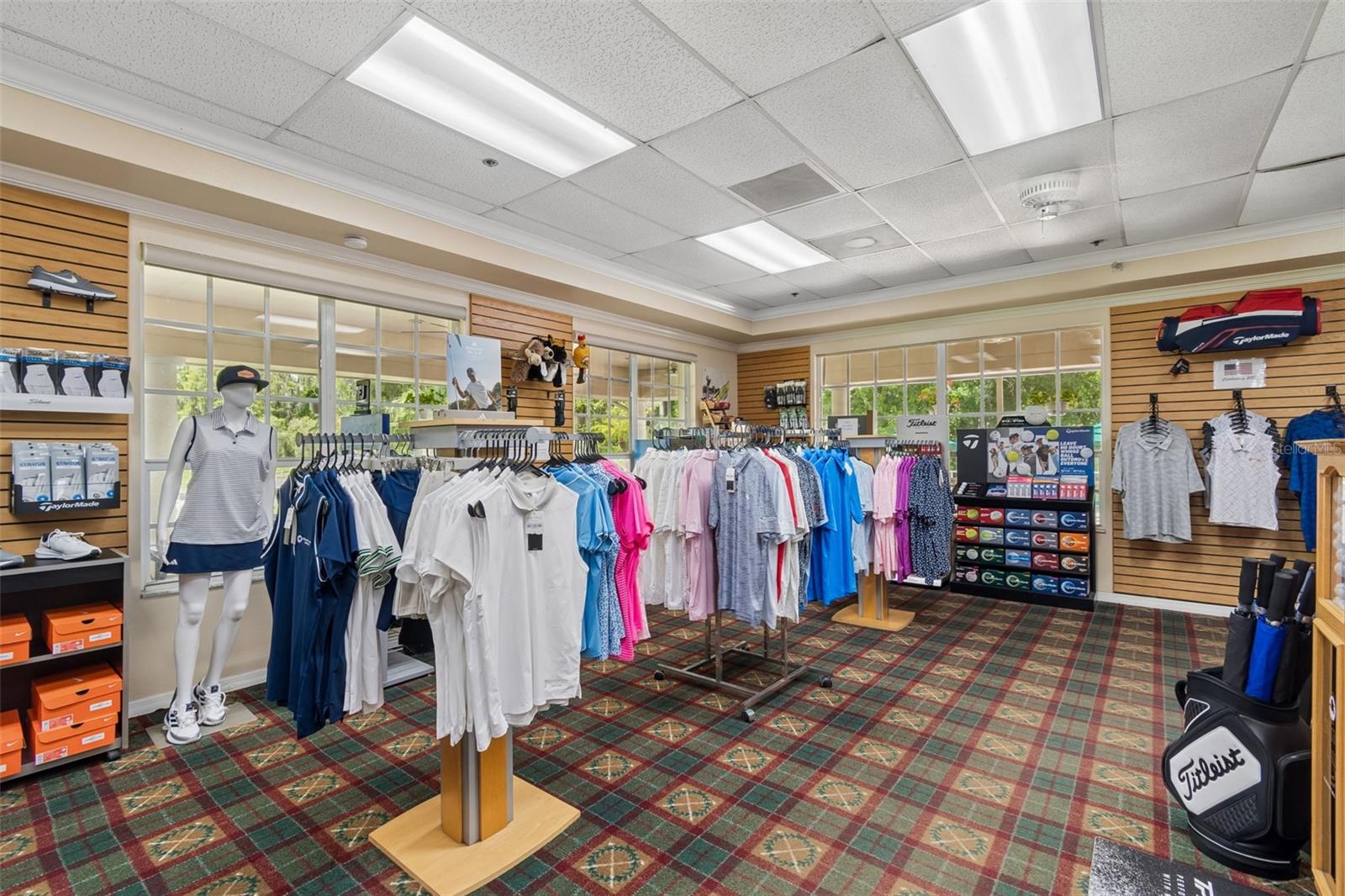 CRESCENT OAKS COUNTRY CLUB PH 1 - Residential