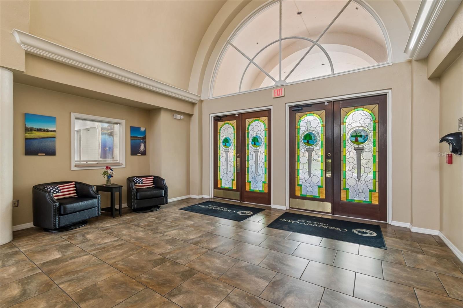 CRESCENT OAKS COUNTRY CLUB PH 1 - Residential