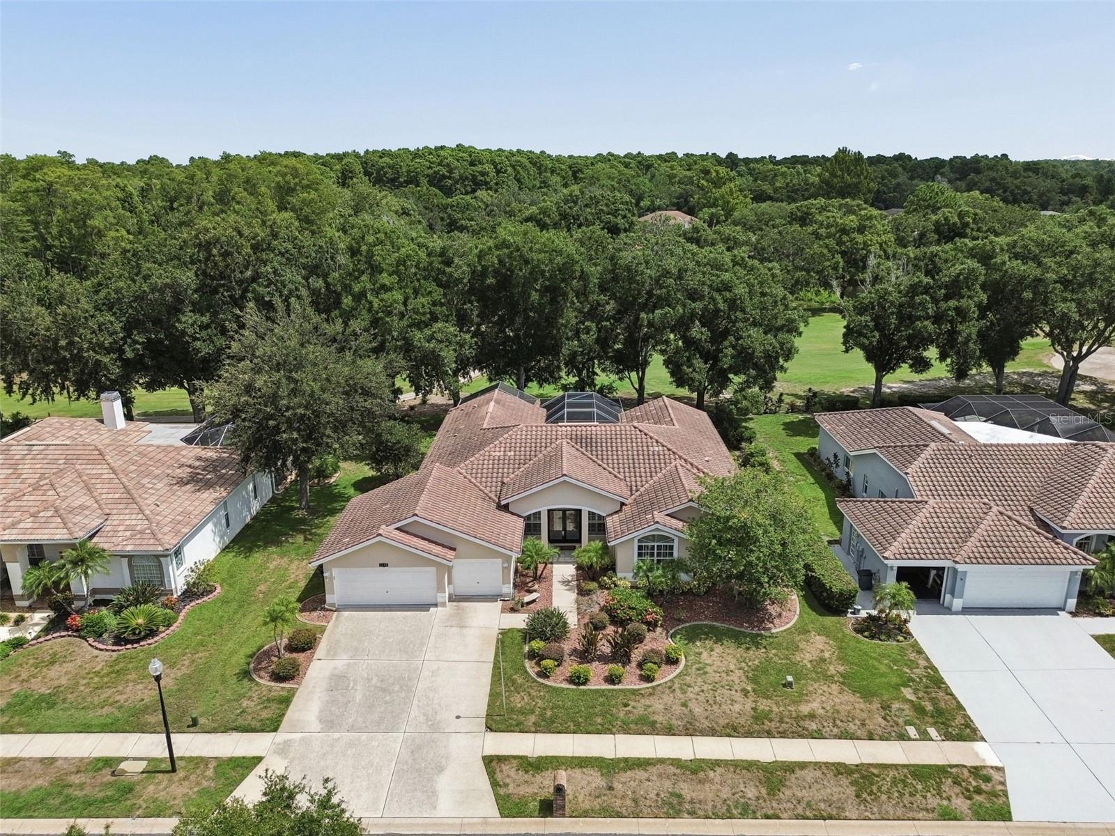 CRESCENT OAKS COUNTRY CLUB PH 1 - Residential