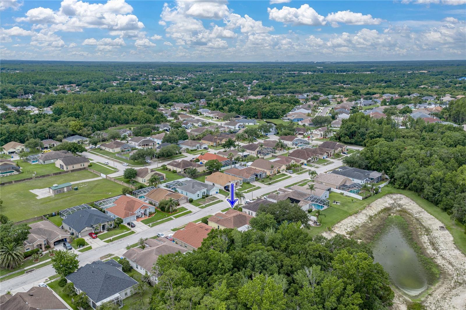MEADOW POINTE - Residential