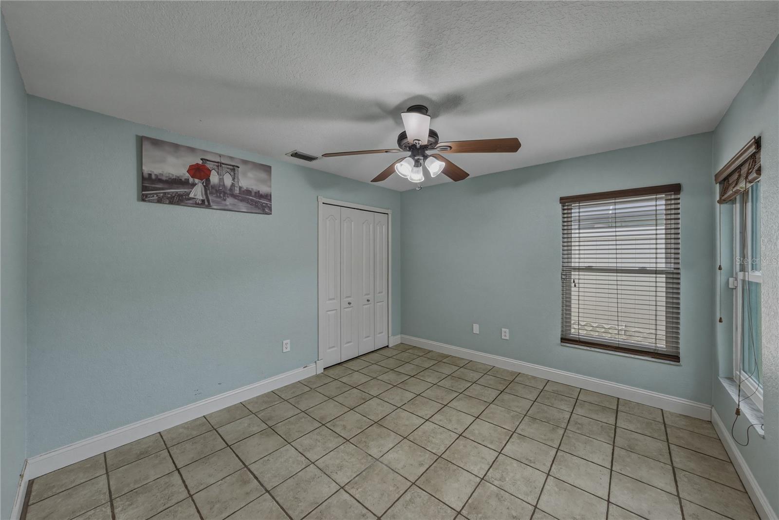 MEADOW POINTE - Residential