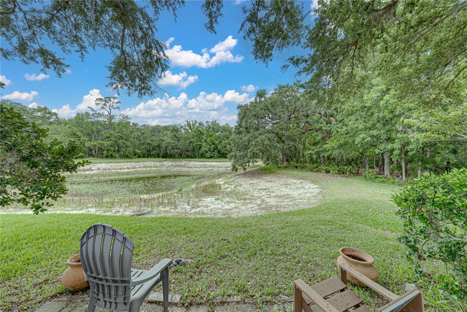 MEADOW POINTE - Residential