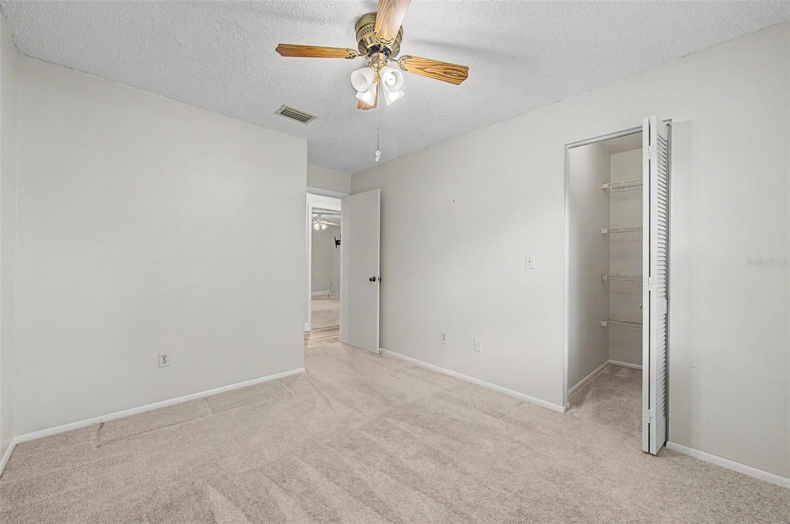 CHATEAUX WOODS CONDO - Residential