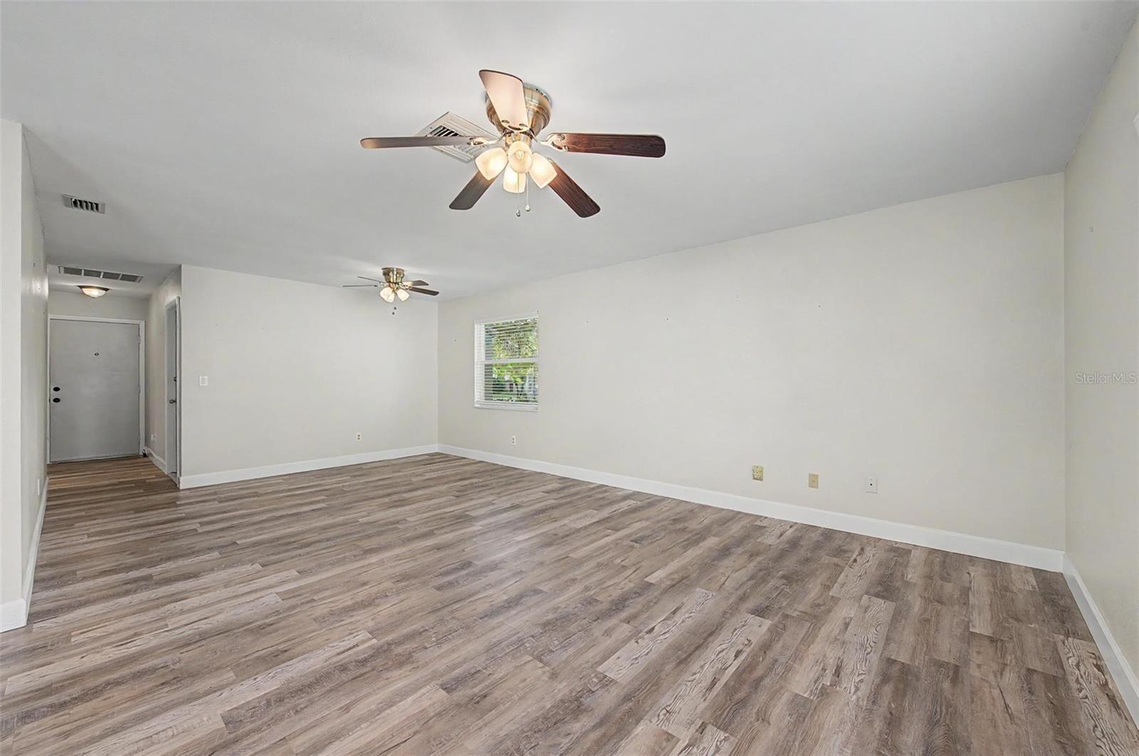 CHATEAUX WOODS CONDO - Residential