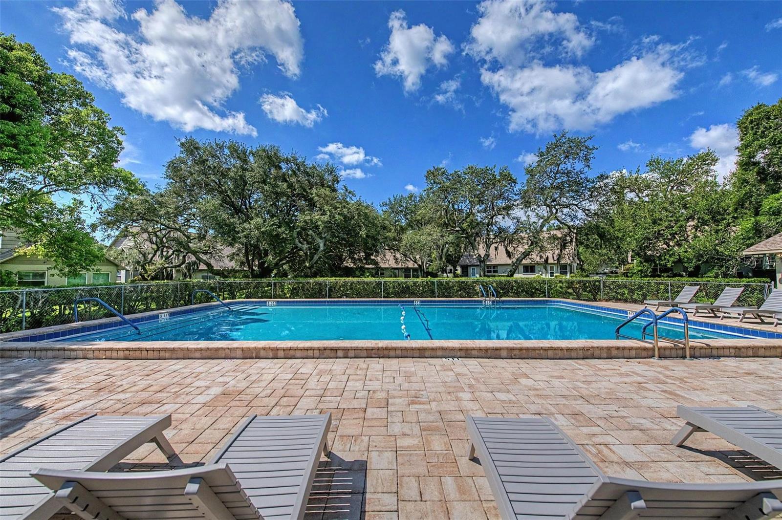 CHATEAUX WOODS CONDO - Residential