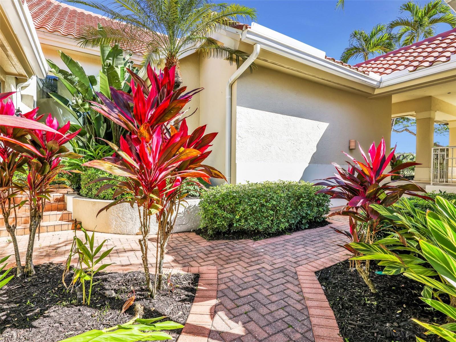 QUAIL WEST UNIT 1 REP - Residential