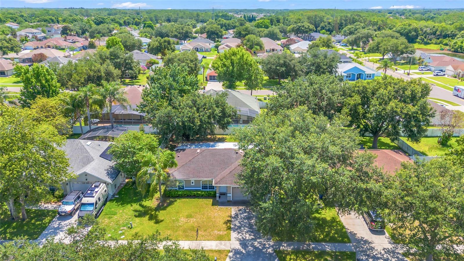 CANOE CREEK LAKES UNIT 8 - Residential Lease