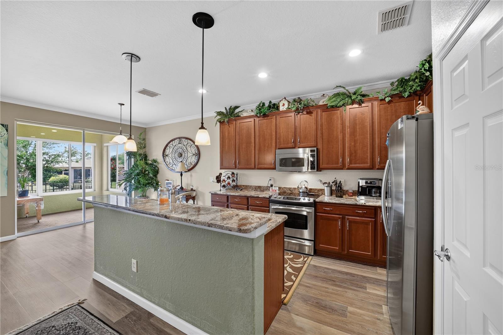 STONE CREEK - Residential
