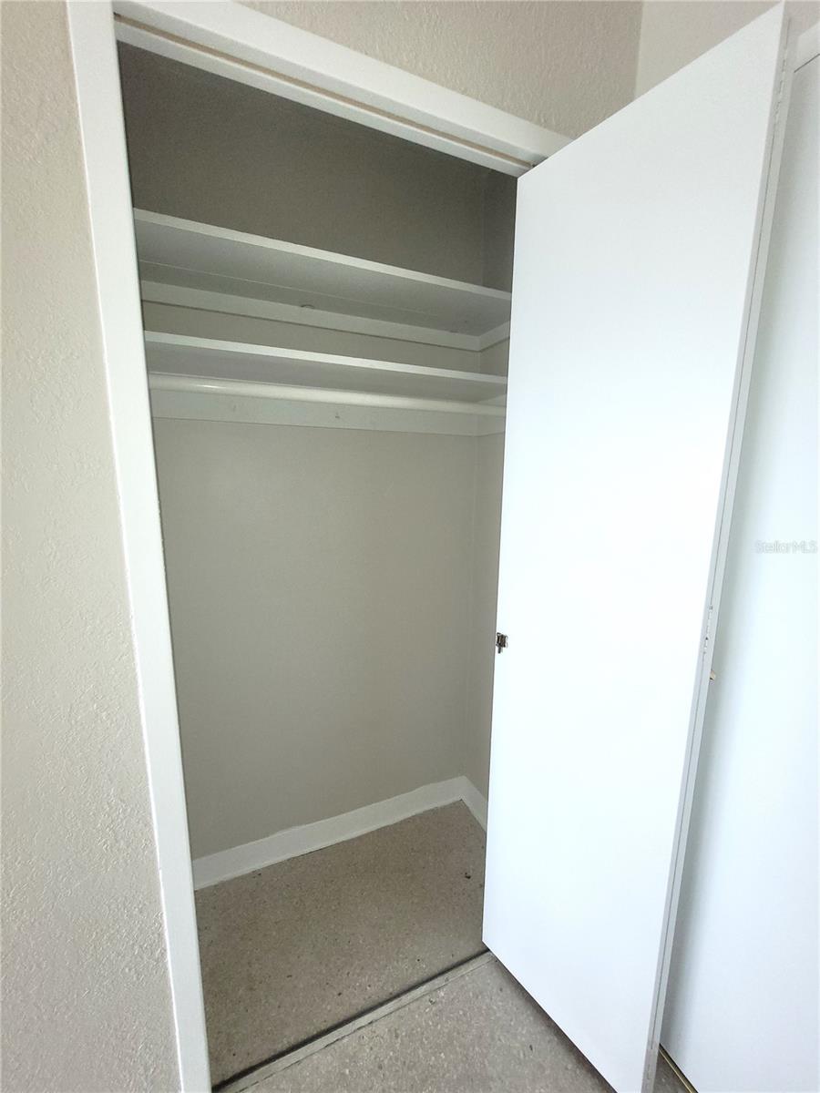 PARADISE ISLAND TOWERS CONDO - Residential
