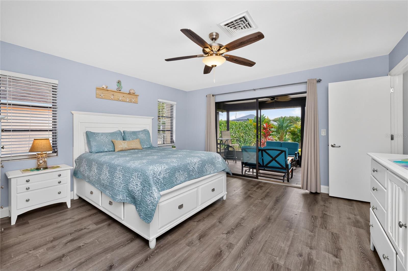 ROTONDA WEST PEBBLE BEACH - Residential