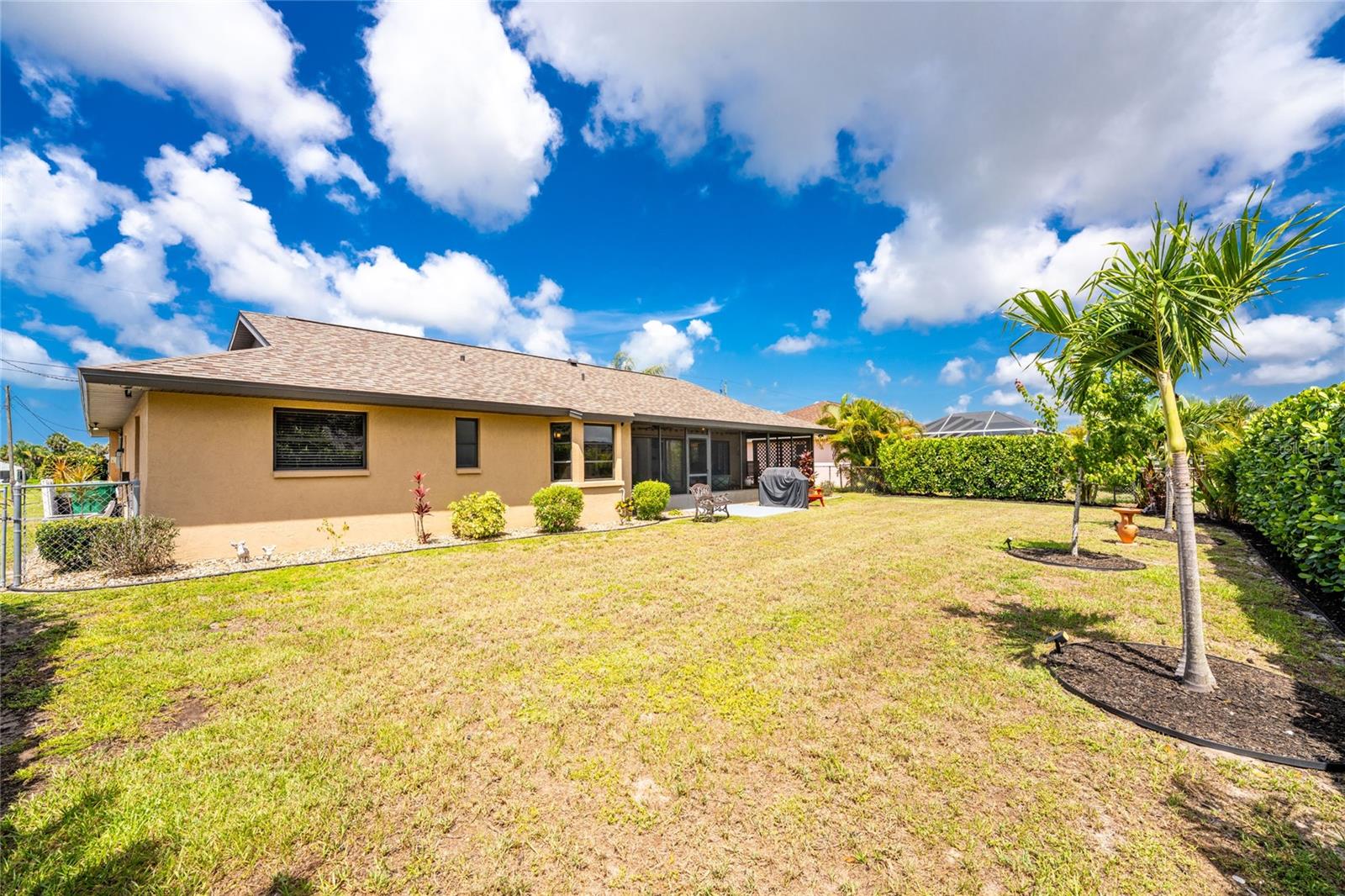 ROTONDA WEST PEBBLE BEACH - Residential