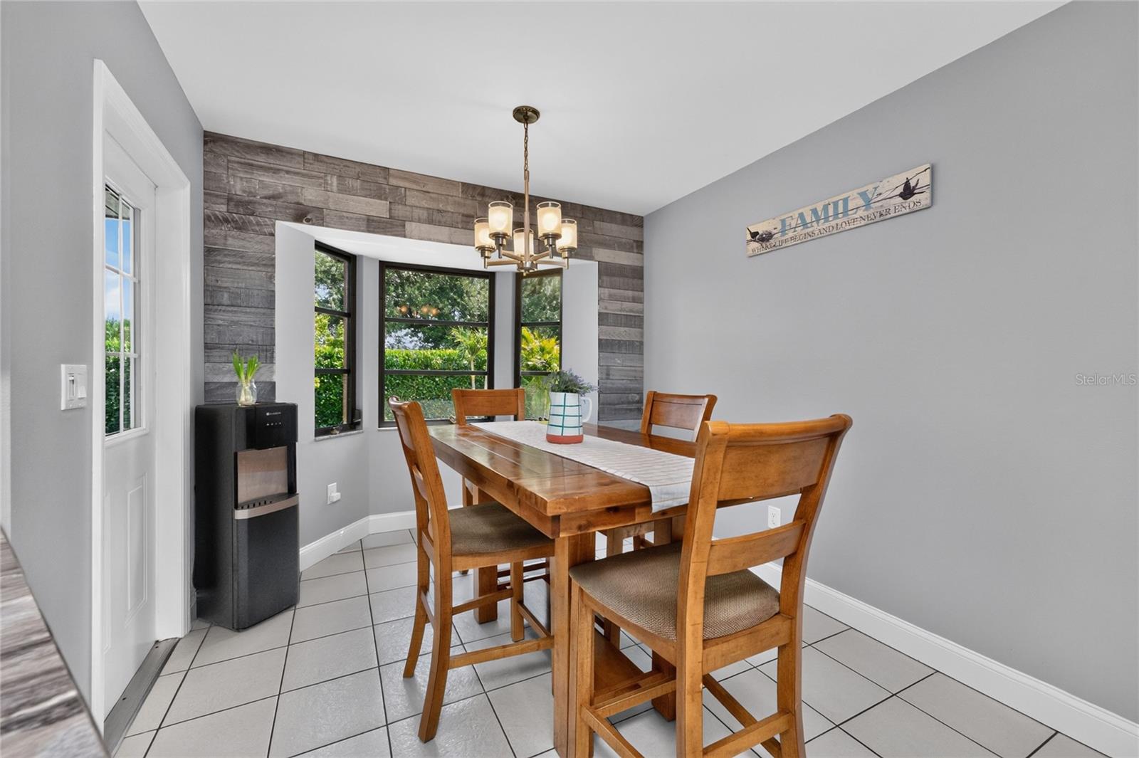 ROTONDA WEST PEBBLE BEACH - Residential