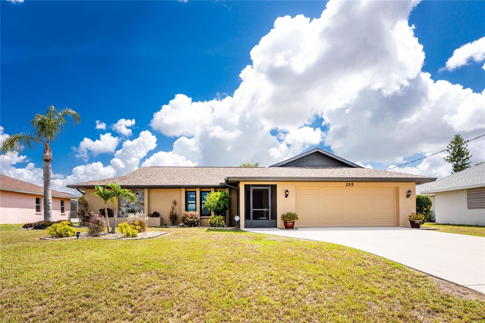 ROTONDA WEST PEBBLE BEACH - Residential
